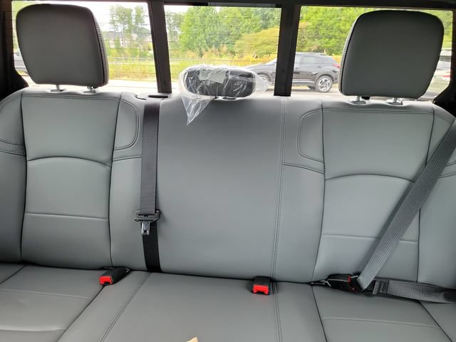 New 2026 RAM 5500 Tradesman AWD/4WD image 15