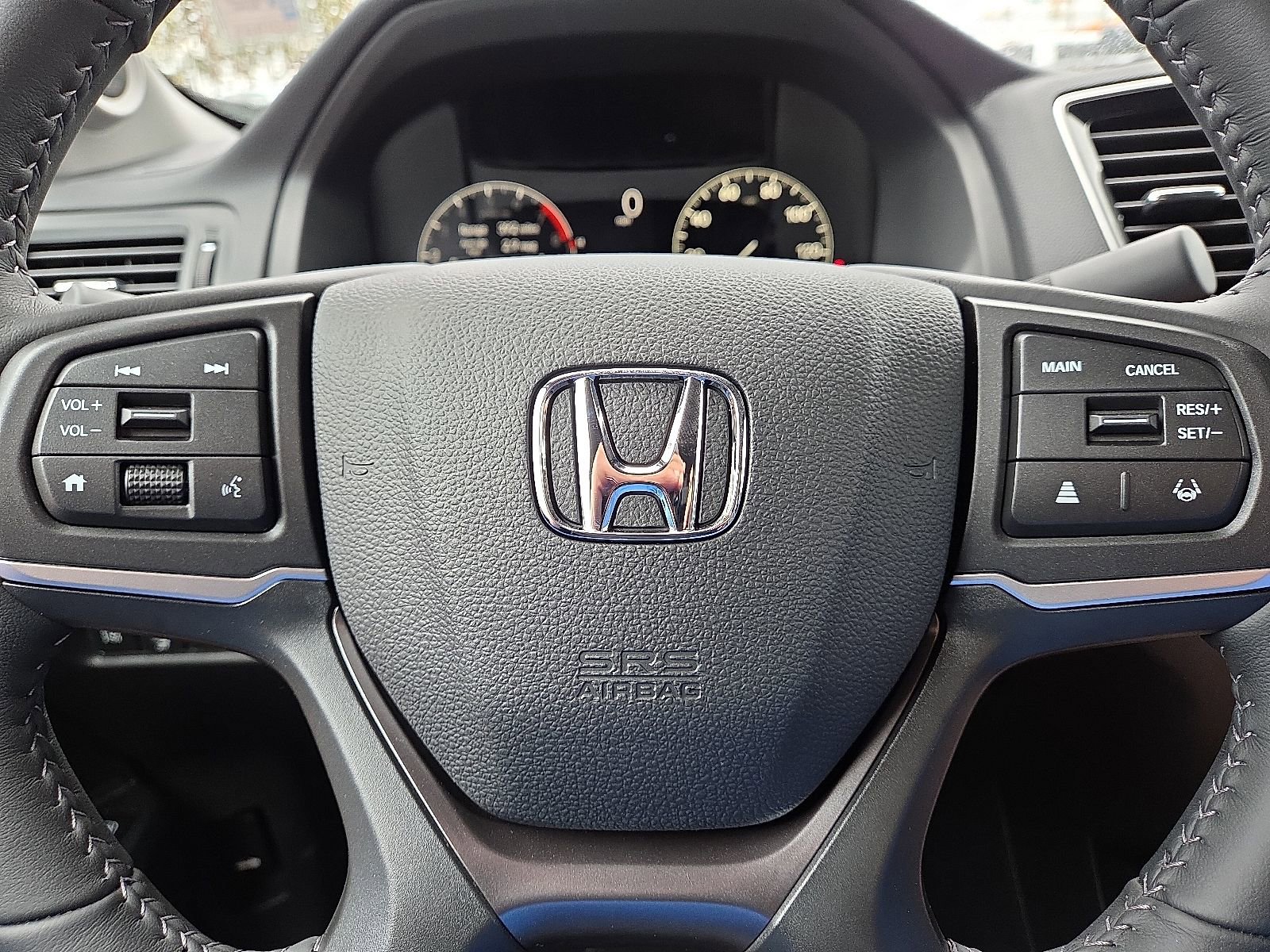 New 2026 Honda Ridgeline RTL image 12