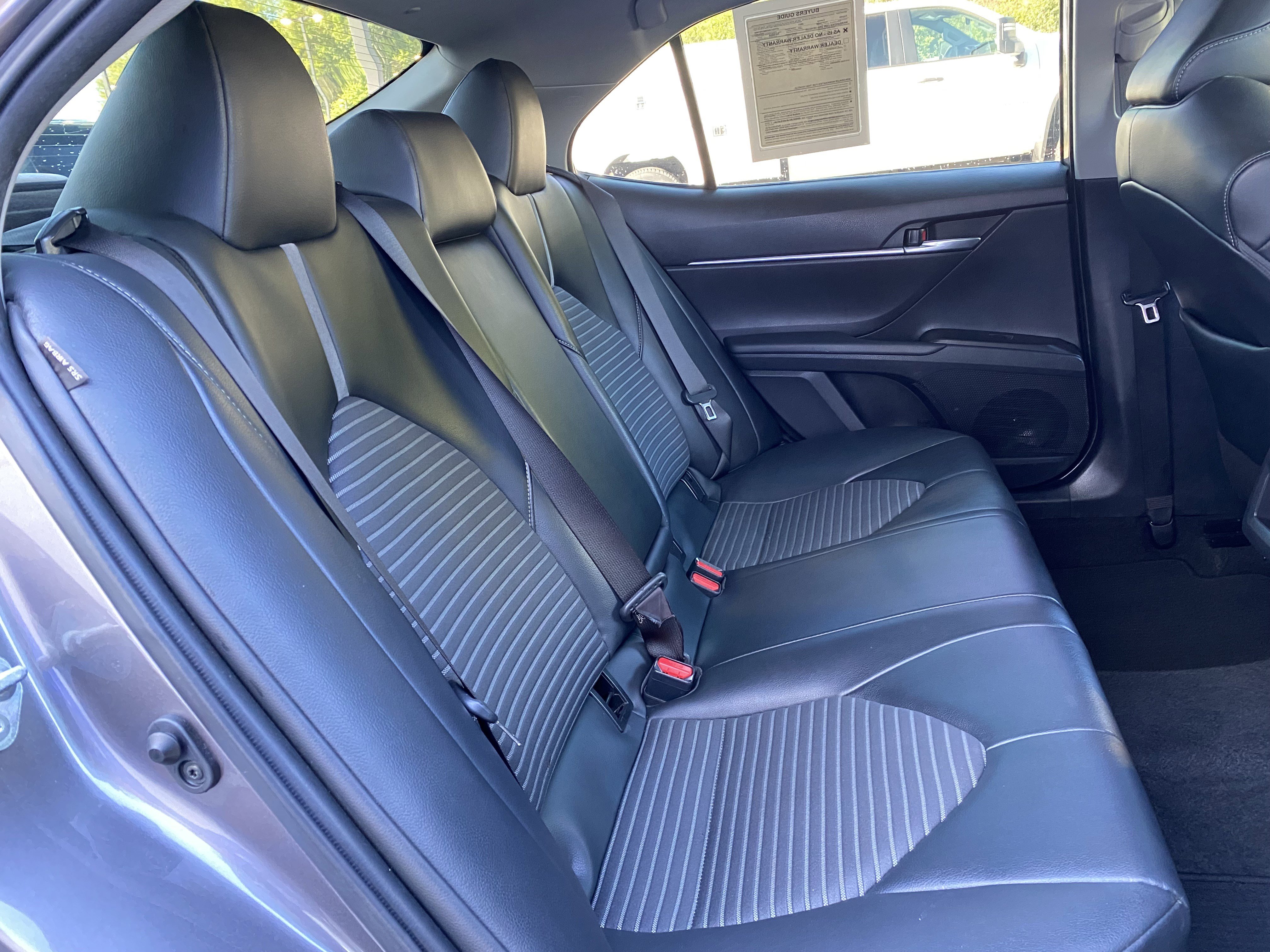 Used 2021 Toyota Camry SE FWD image 32