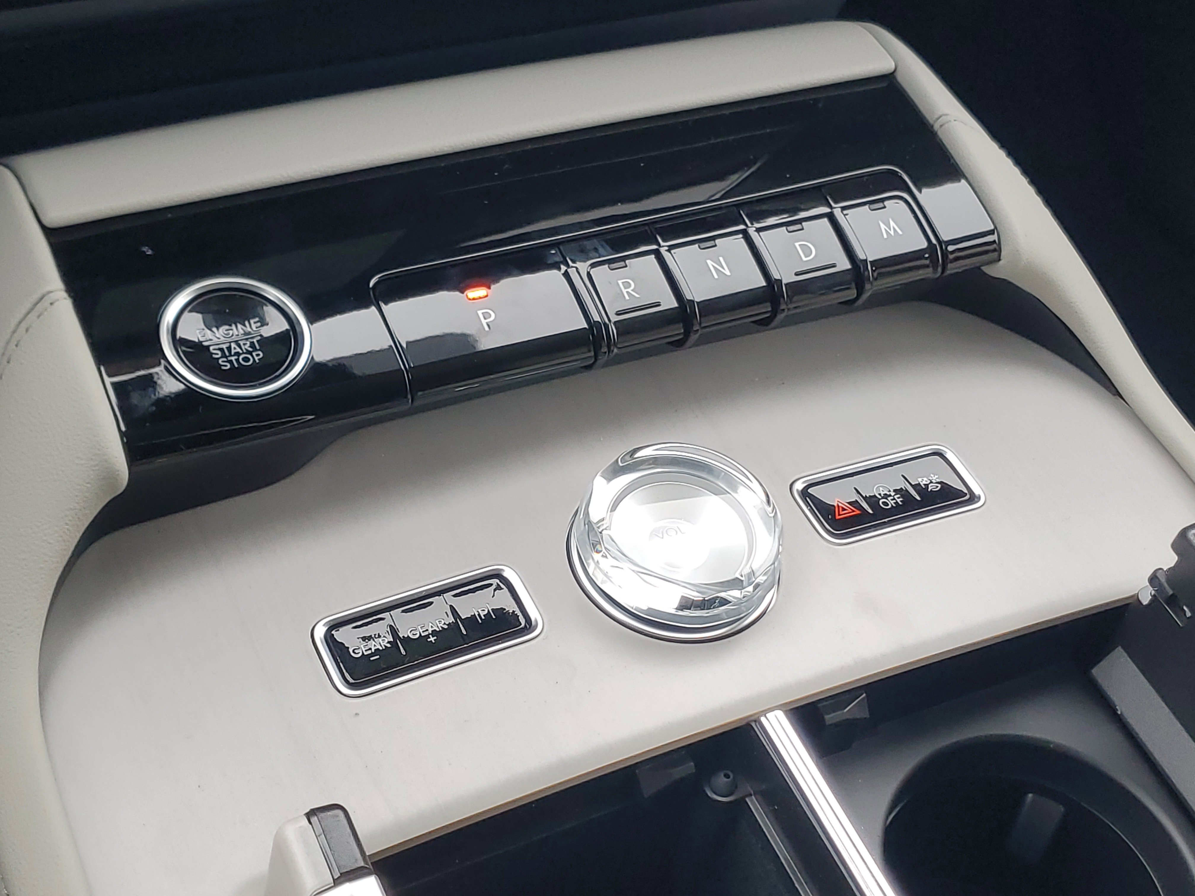 New 2026 Lincoln Navigator L Reserve w/ Jet Appearance Package image 25