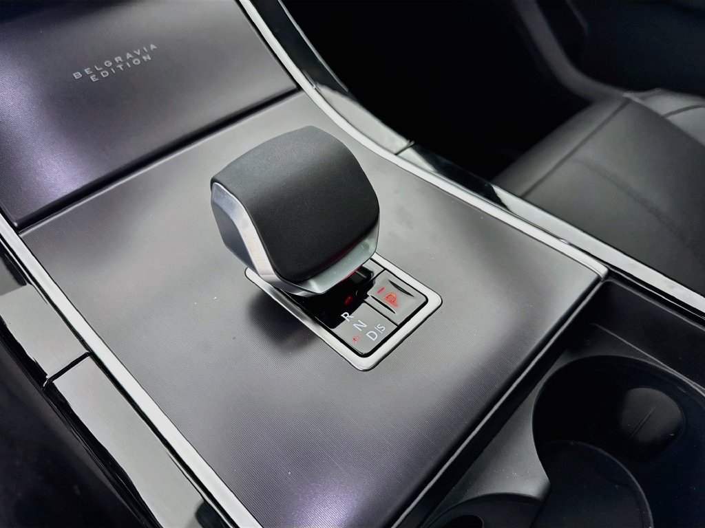 New 2026 Land Rover Range Rover Velar Belgravia AWD/4WD image 17