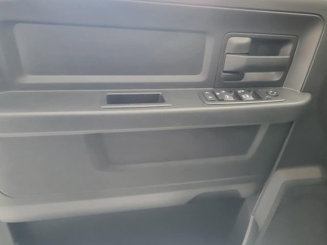 Used 2016 RAM 1500 Express w/ Black Ram 1500 Express Group image 7