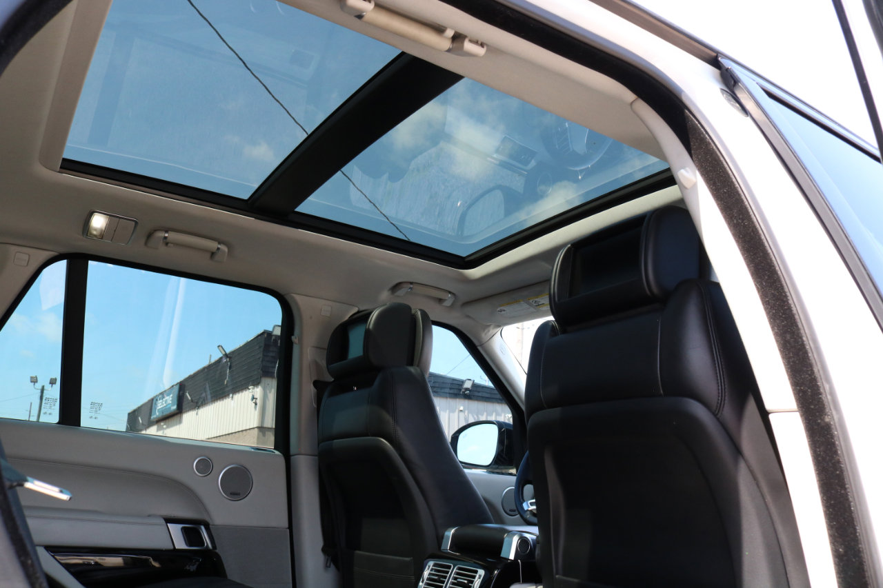 Used 2017 Land Rover Range Rover Supercharged image 52