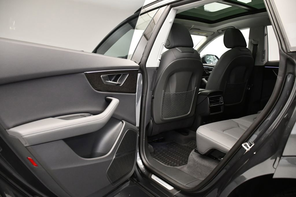 New 2026 Audi Q8 Premium Plus image 42