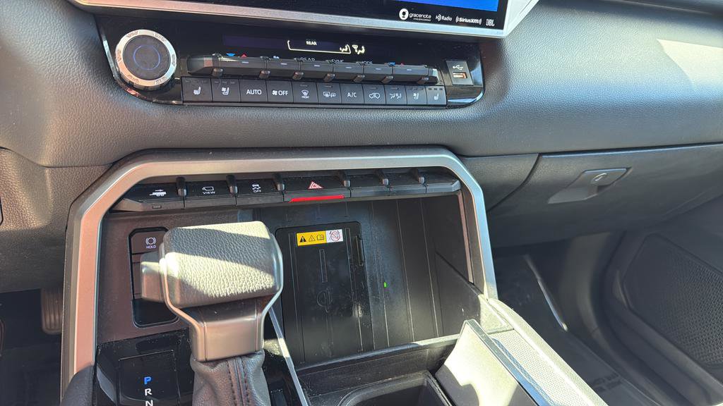 Used 2023 Toyota Sequoia Limited image 24