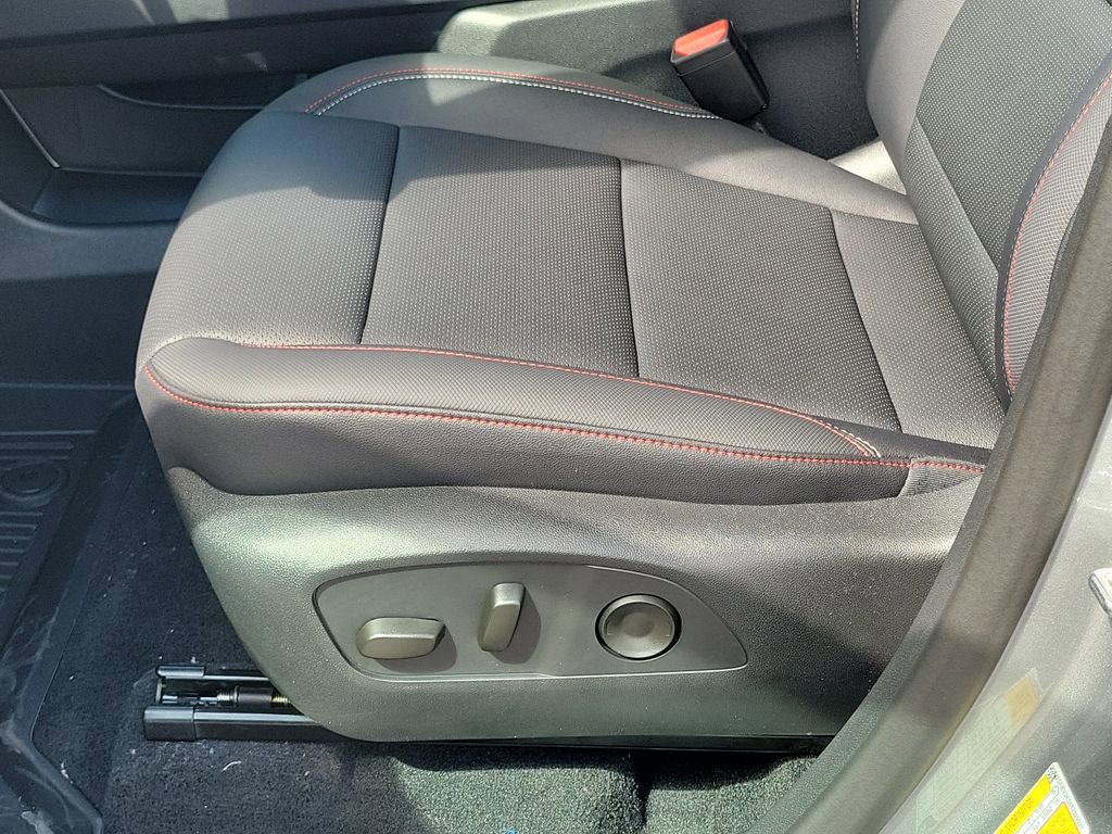 New 2026 Chevrolet Traverse Z71 w/ Enhanced Driving Package AWD/4WD image 15
