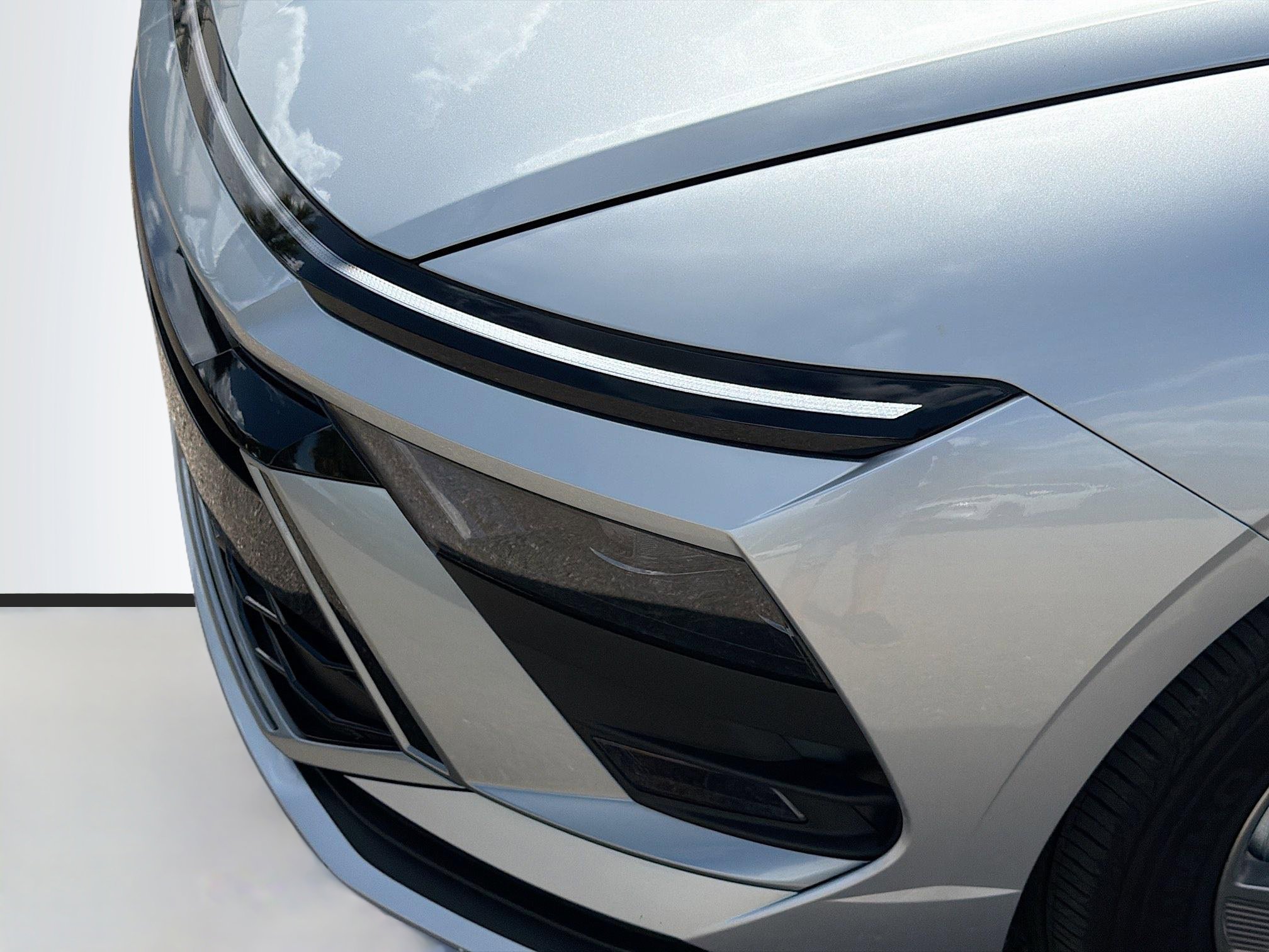 Used 2025 Hyundai Sonata SE image 9