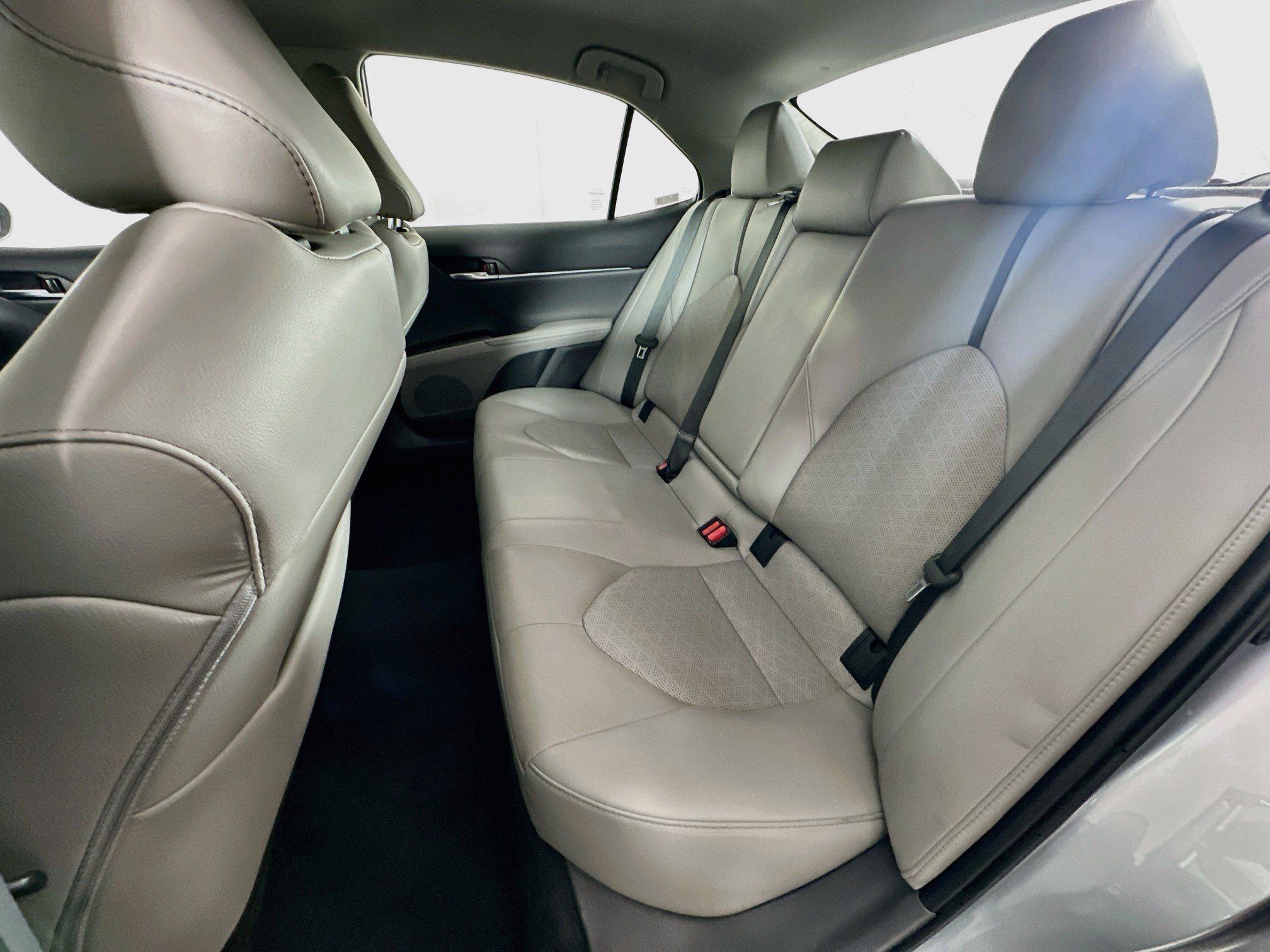 Used 2024 Toyota Camry XSE FWD image 26