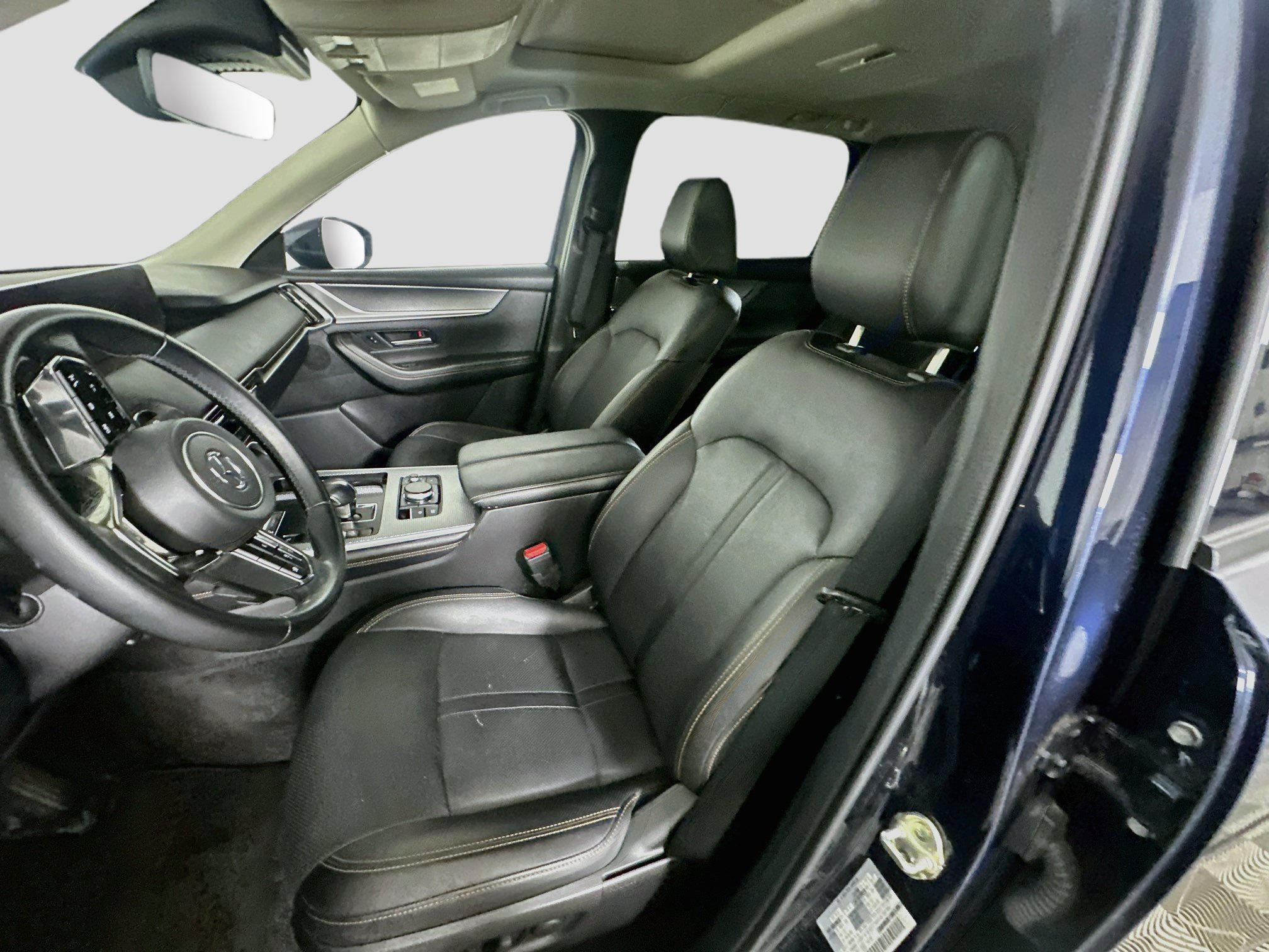 Used 2024 MAZDA CX-90 Plug-In Hybrid w/ Preferred AWD/4WD image 13