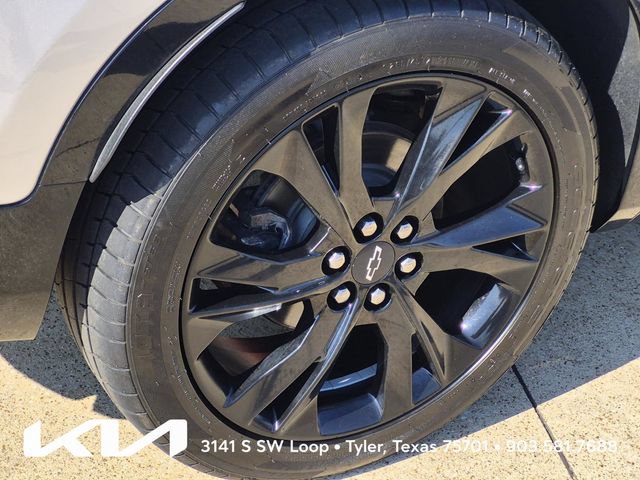 Used 2019 Chevrolet Blazer RS w/ Sun and Wheels Package AWD/4WD image 7