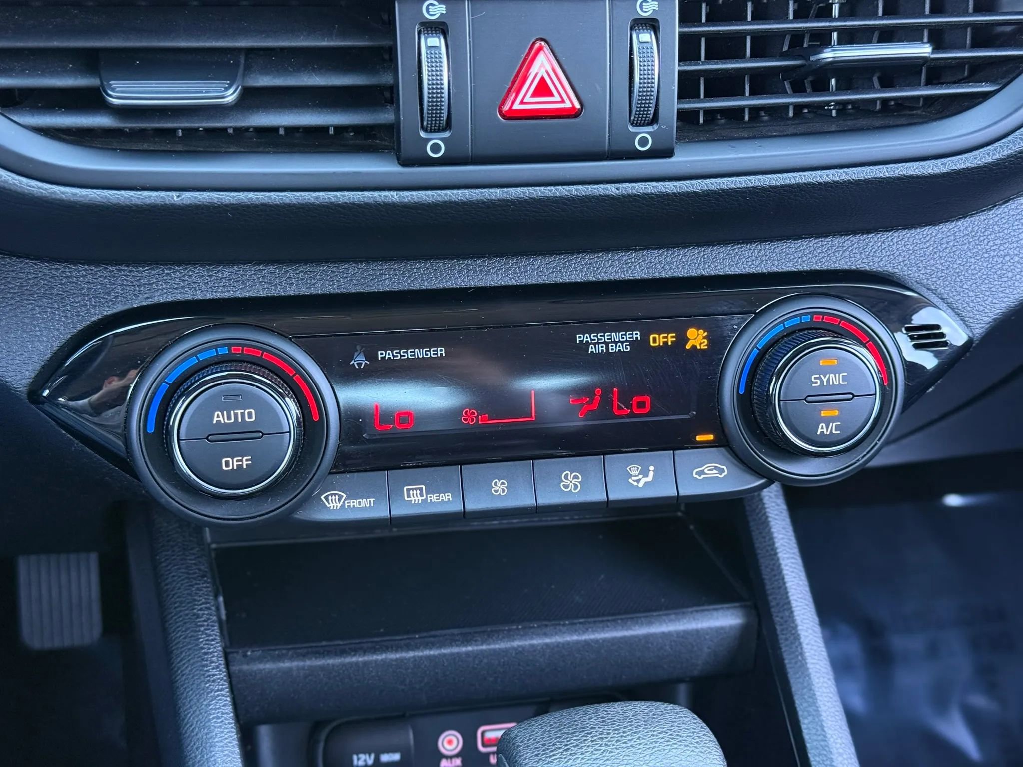 Used 2019 Kia Forte LXS image 17