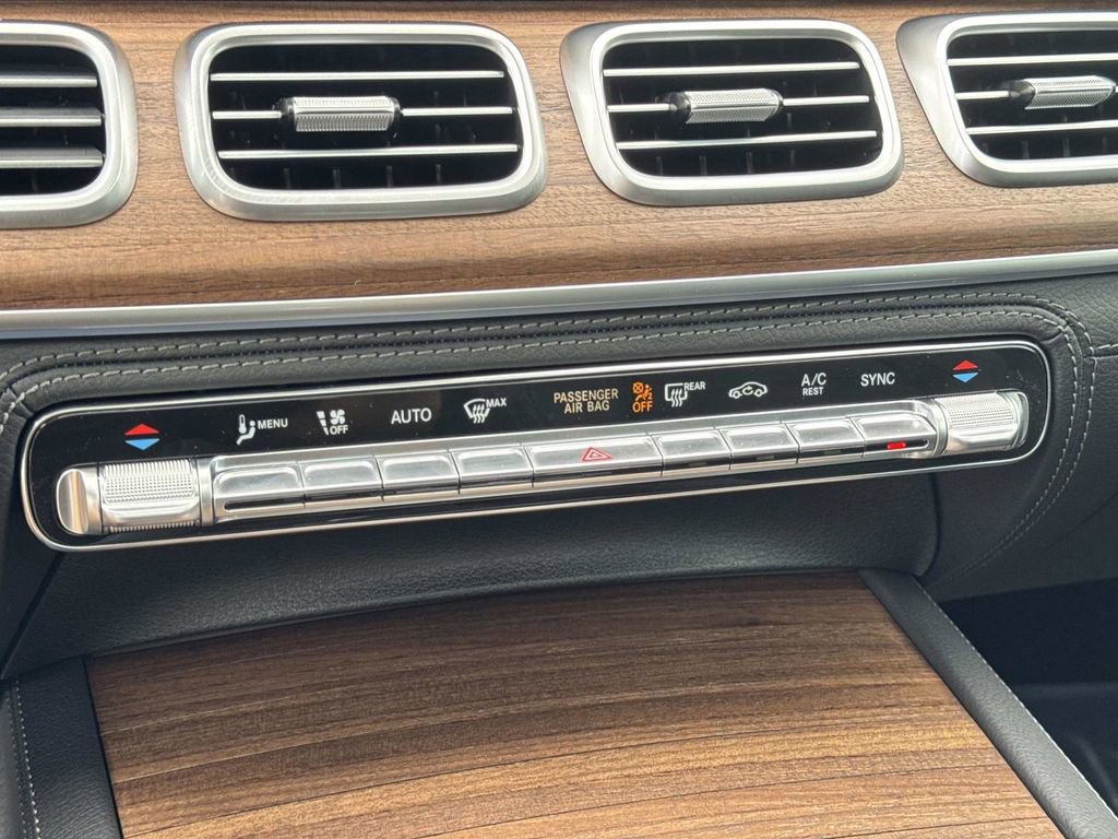 New 2026 Mercedes-Benz GLE 580 4MATIC image 24
