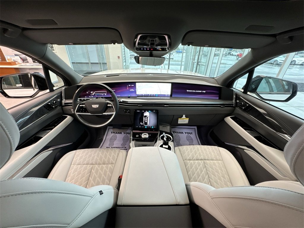 New 2025 Cadillac Escalade IQ Luxury 1 w/ Smart Trailering package image 21