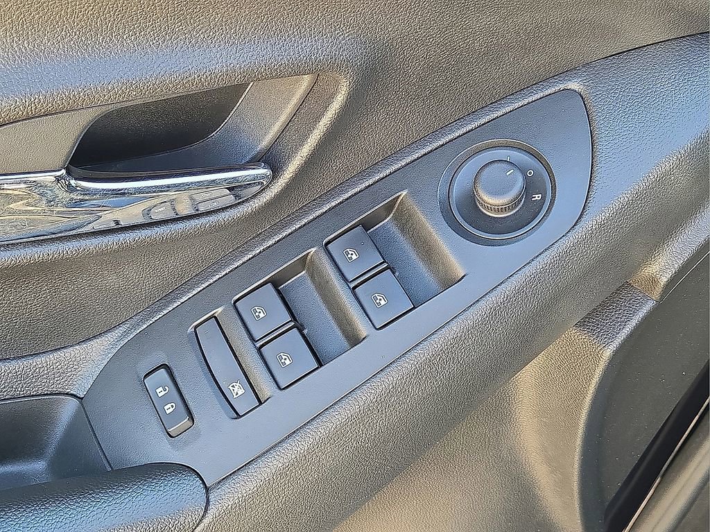 Used 2021 Chevrolet Trax LT w/ LT Convenience Package AWD/4WD image 20