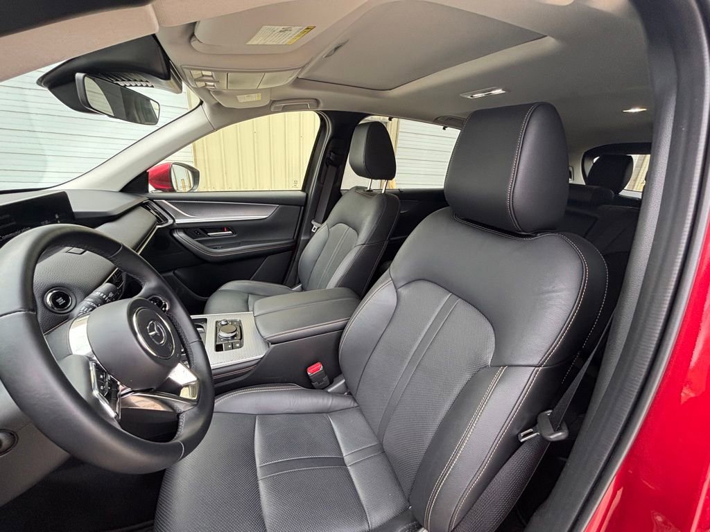 Certified 2025 MAZDA CX-90 3.3 Turbo w/ Preferred Package image 11