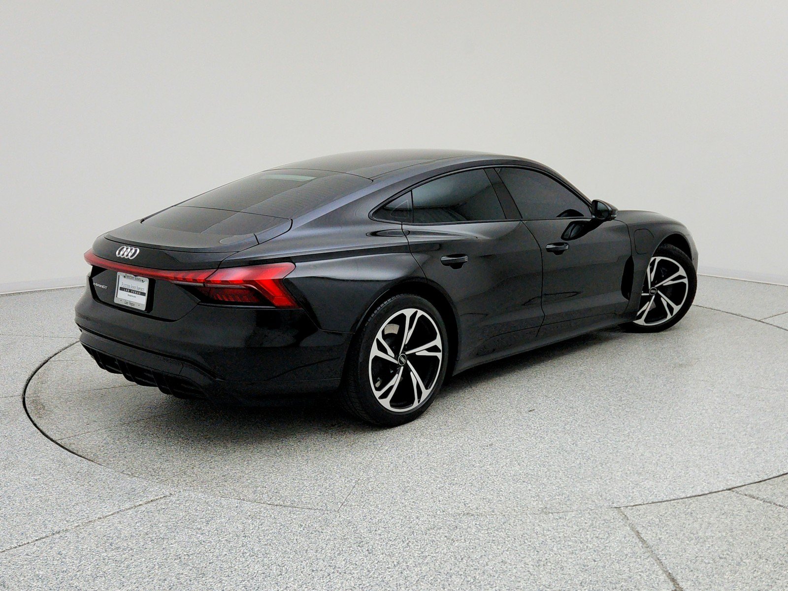Used 2023 Audi e-tron GT Prestige AWD/4WD image 7
