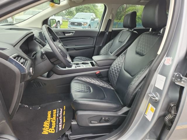 Used 2024 Ford Edge Titanium image 12