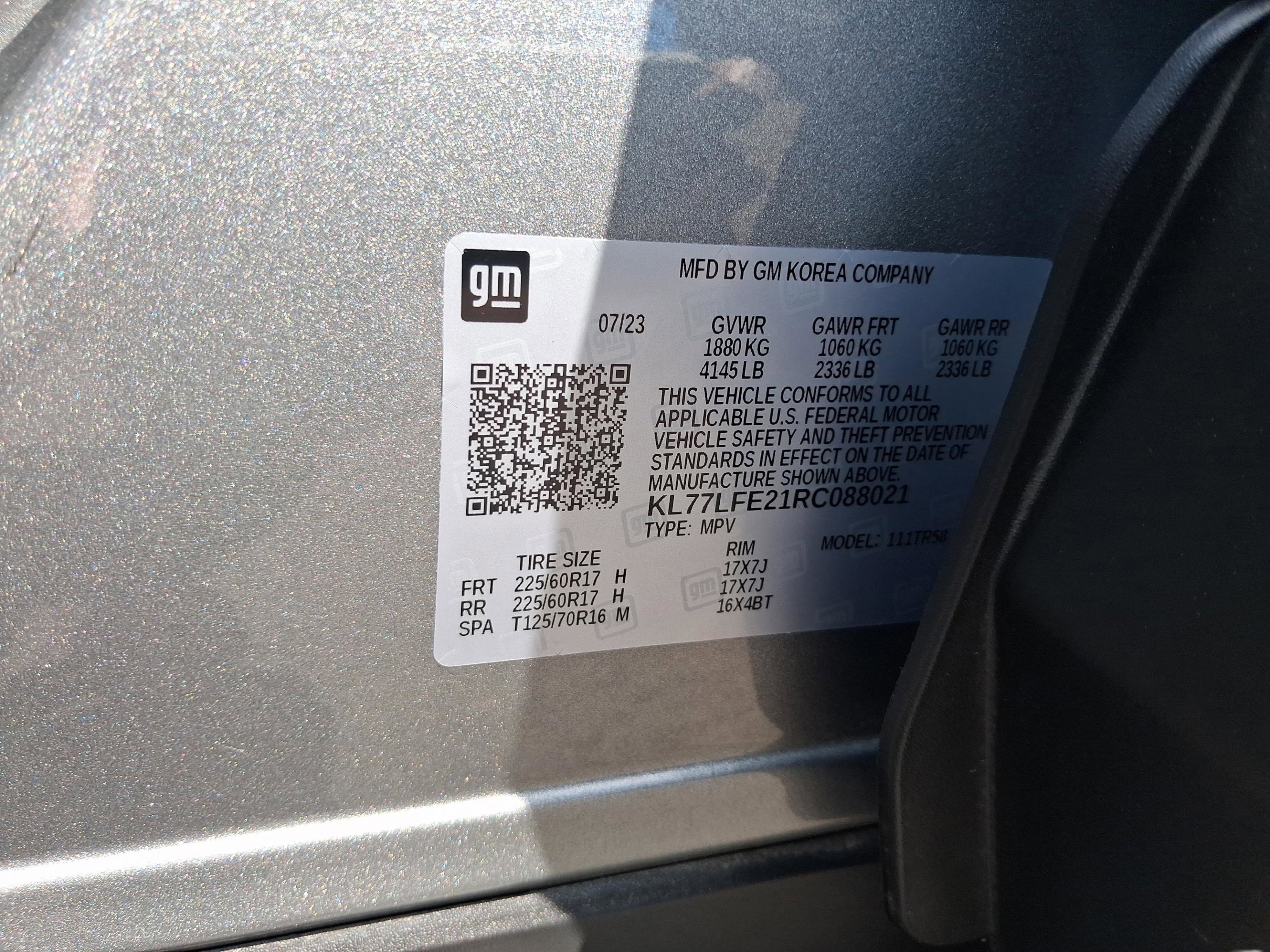 Used 2024 Chevrolet Trax LS w/ Driver Confidence Package FWD image 40