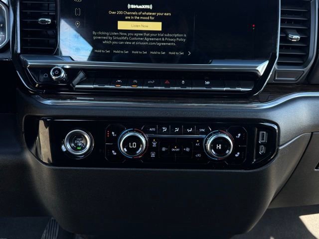 Used 2023 GMC Sierra 1500 SLE image 25