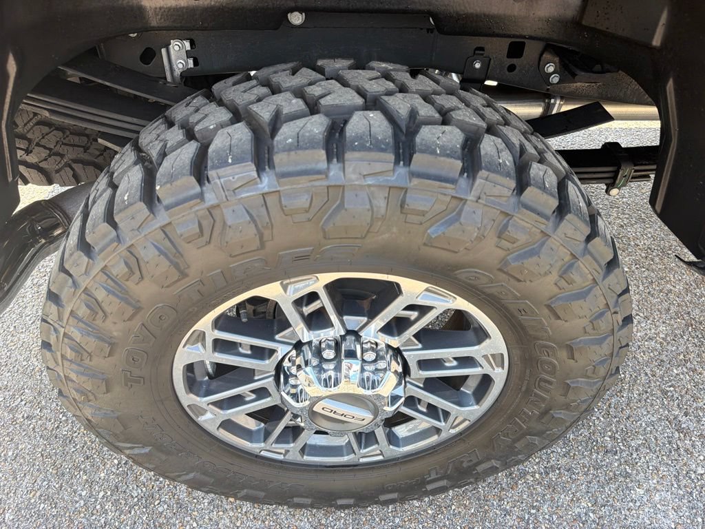 Used 2026 Ford F350 Platinum w/ Platinum Plus Package AWD/4WD image 13