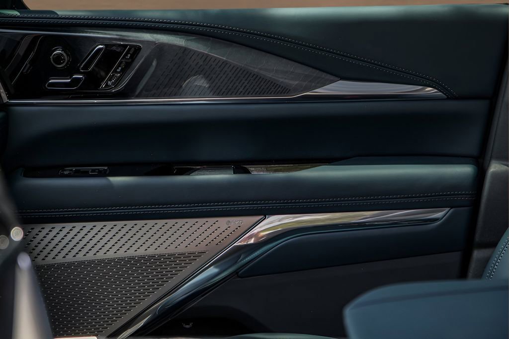 New 2025 Cadillac Escalade IQ Sport 2 image 9