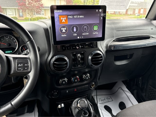 Used 2018 Jeep Wrangler Unlimited Sport S AWD/4WD image 15