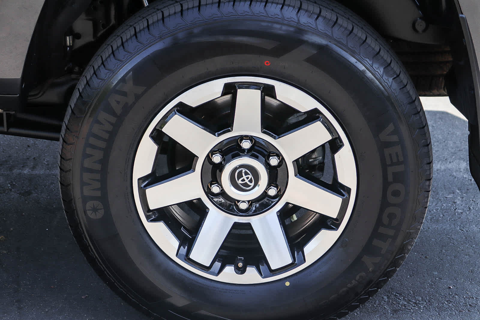Used 2022 Toyota 4Runner TRD Off-Road Premium w/ Moonroof Package AWD/4WD image 12