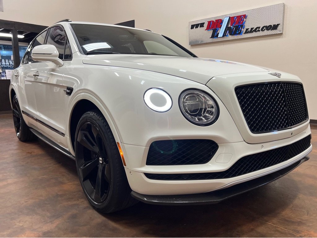 Used 2019 Bentley Bentayga image 4