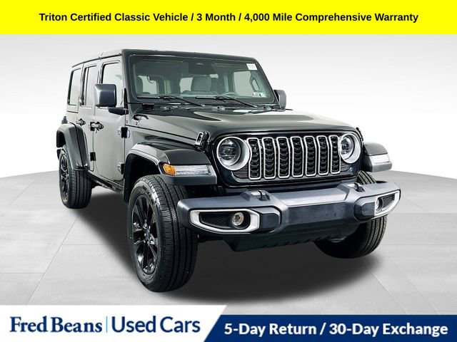 Used 2025 Jeep Wrangler Unlimited Sahara w/ Safety Group