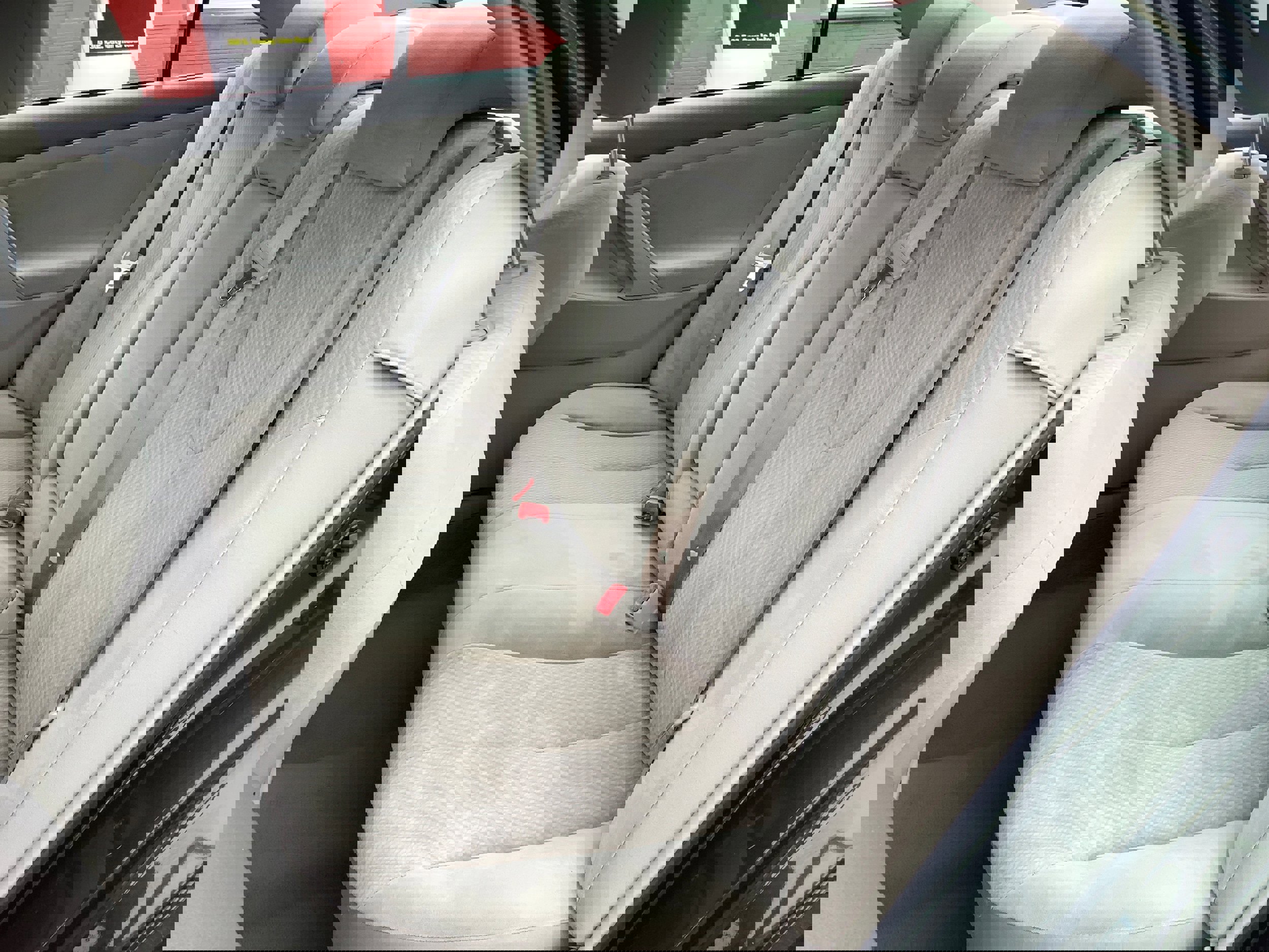 Used 2011 Toyota Camry LE image 12