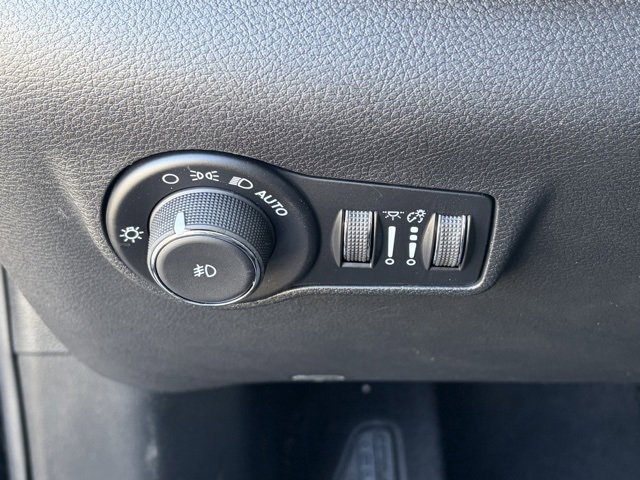 New 2026 Jeep Compass Limited image 46