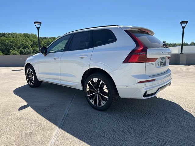 New 2026 Volvo XC60 B5 Plus w/ Protection Package Premier AWD/4WD image 5