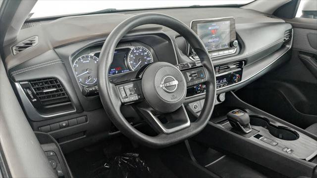 Used 2022 Nissan Rogue SV FWD image 24