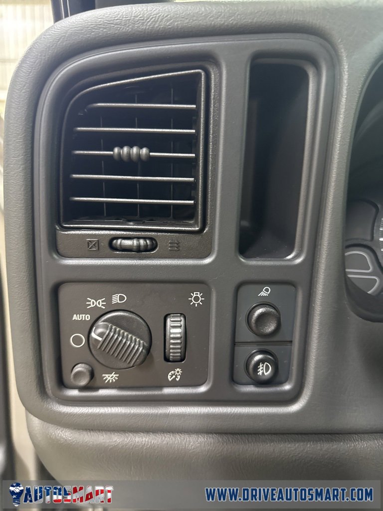 Used 2004 GMC Sierra 1500 SLE w/ Light Duty Power Package image 26