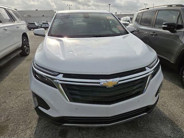 Used 2024 Chevrolet Equinox LT FWD image 2