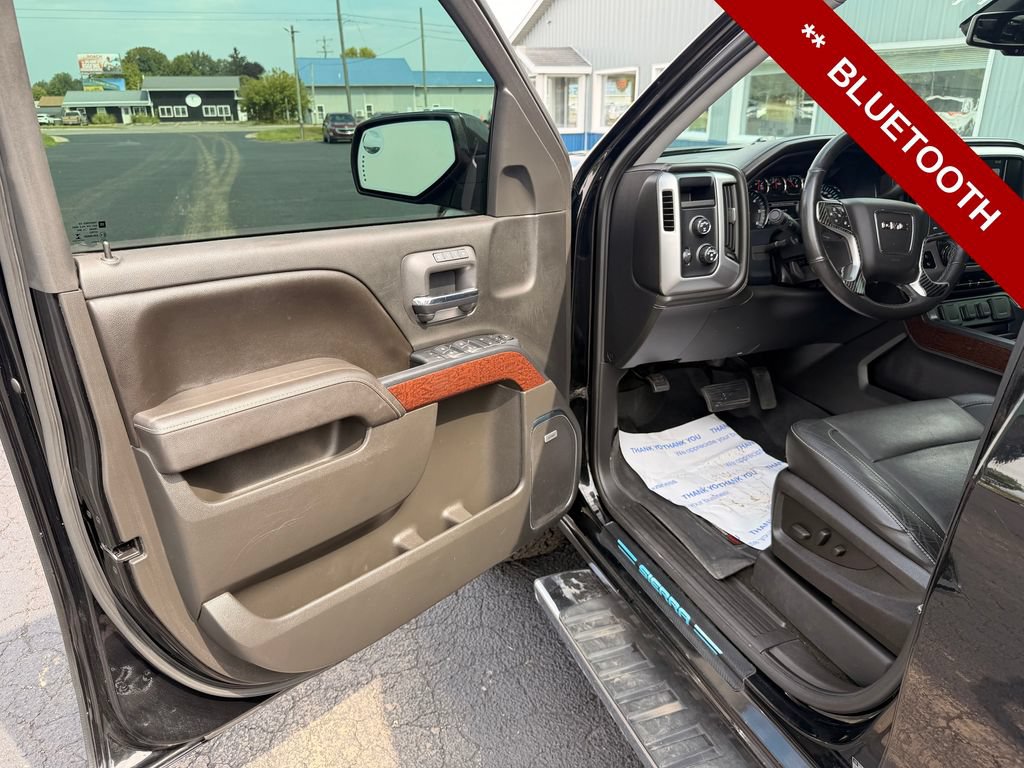 Used 2017 GMC Sierra 1500 SLT w/ SLT Premium Package AWD/4WD image 15
