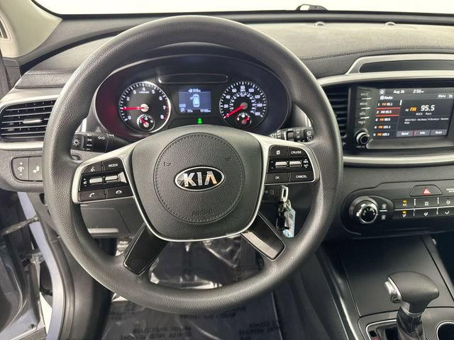 Used 2020 Kia Sorento LX AWD/4WD image 11