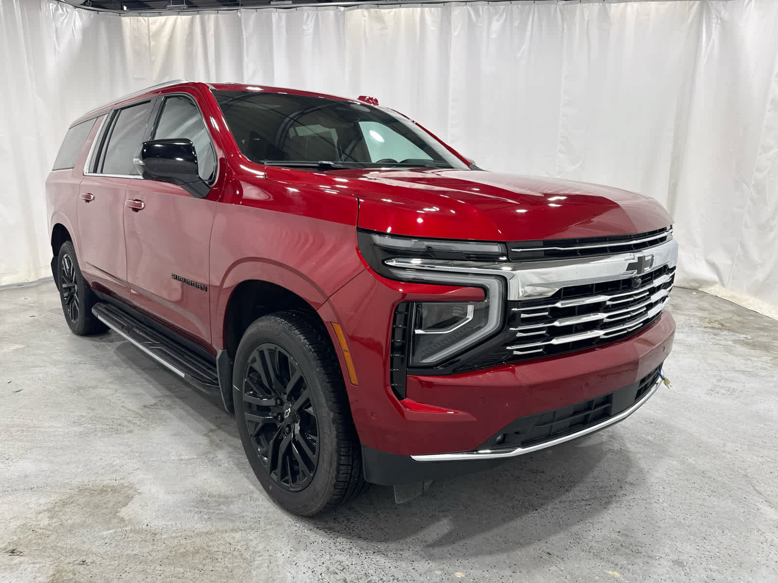 Certified 2025 Chevrolet Suburban Premier AWD/4WD image 7