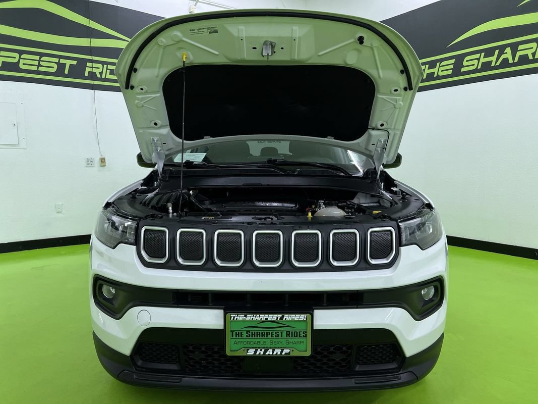 Used 2022 Jeep Compass Latitude AWD/4WD image 4