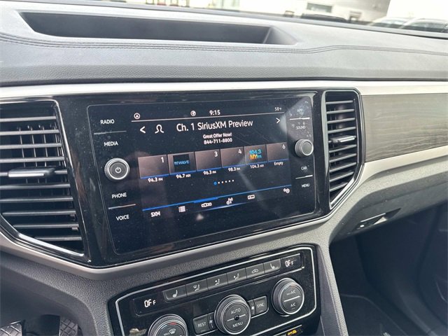 Used 2023 Volkswagen Atlas SE image 24