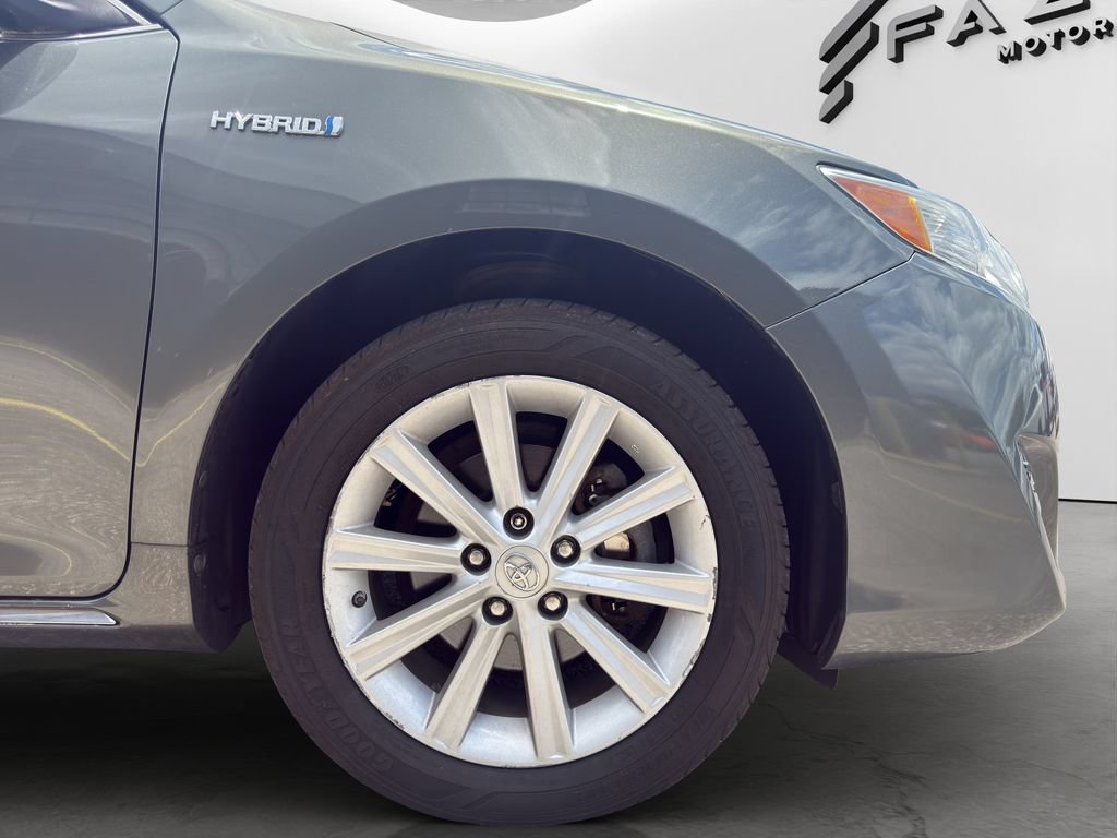 Used 2013 Toyota Camry XLE w/ Leather Pkg FWD image 26