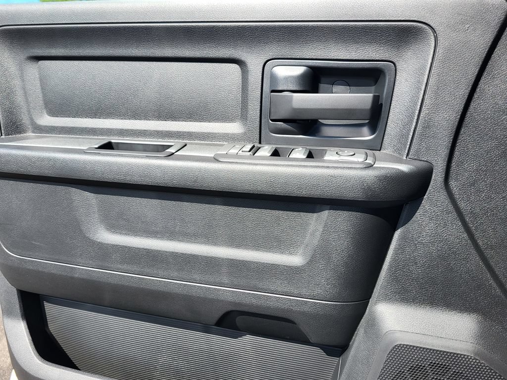 New 2026 RAM 2500 Tradesman AWD/4WD image 25