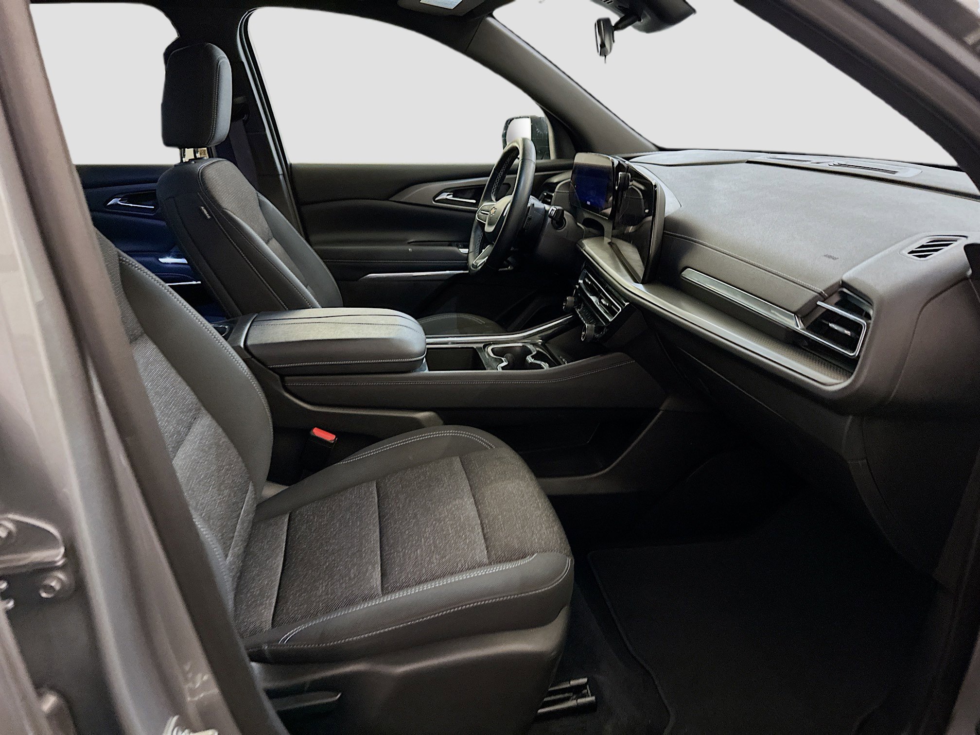 Used 2025 Chevrolet Traverse LT AWD/4WD image 34