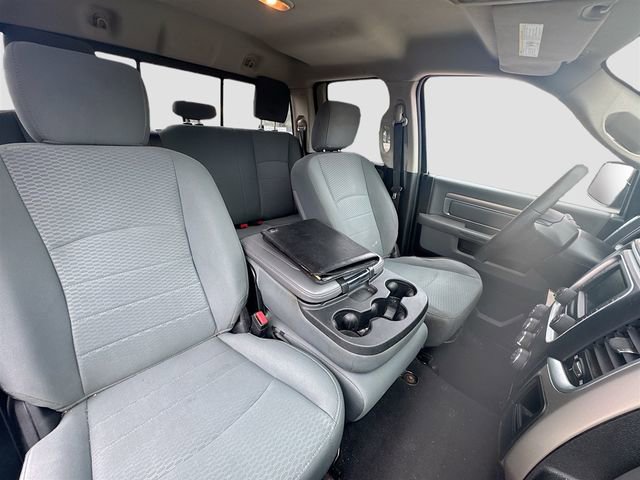 Used 2016 RAM 1500 Classic SLT AWD/4WD image 23