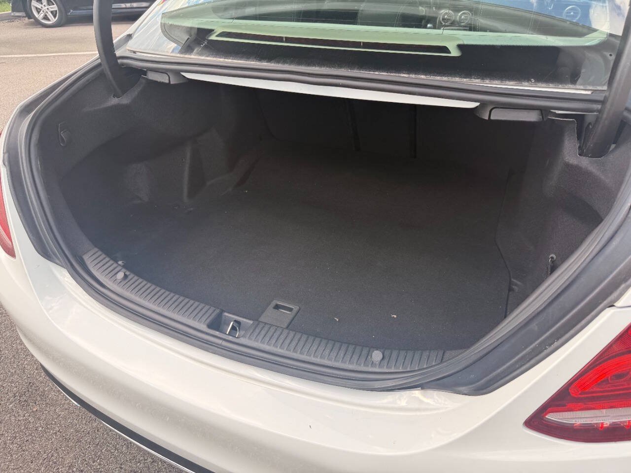 Used 2017 Mercedes-Benz C 300 Sedan image 22