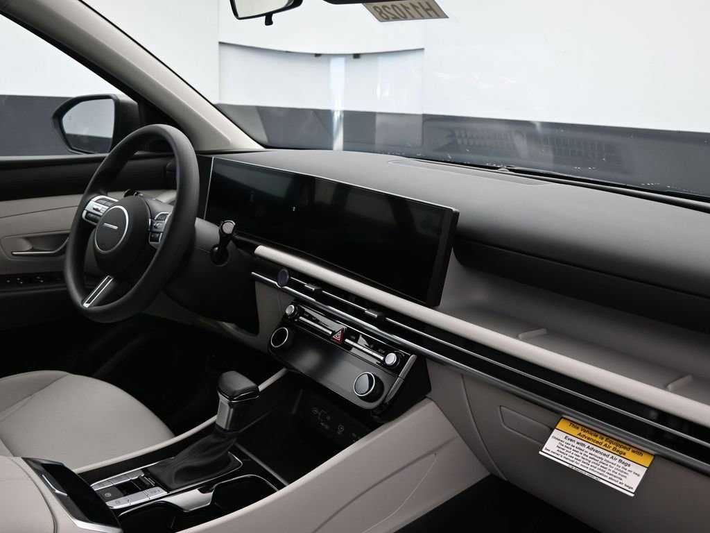 New 2026 Hyundai Tucson SEL image 12
