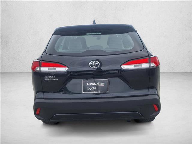 Used 2025 Toyota Corolla Cross L FWD image 7