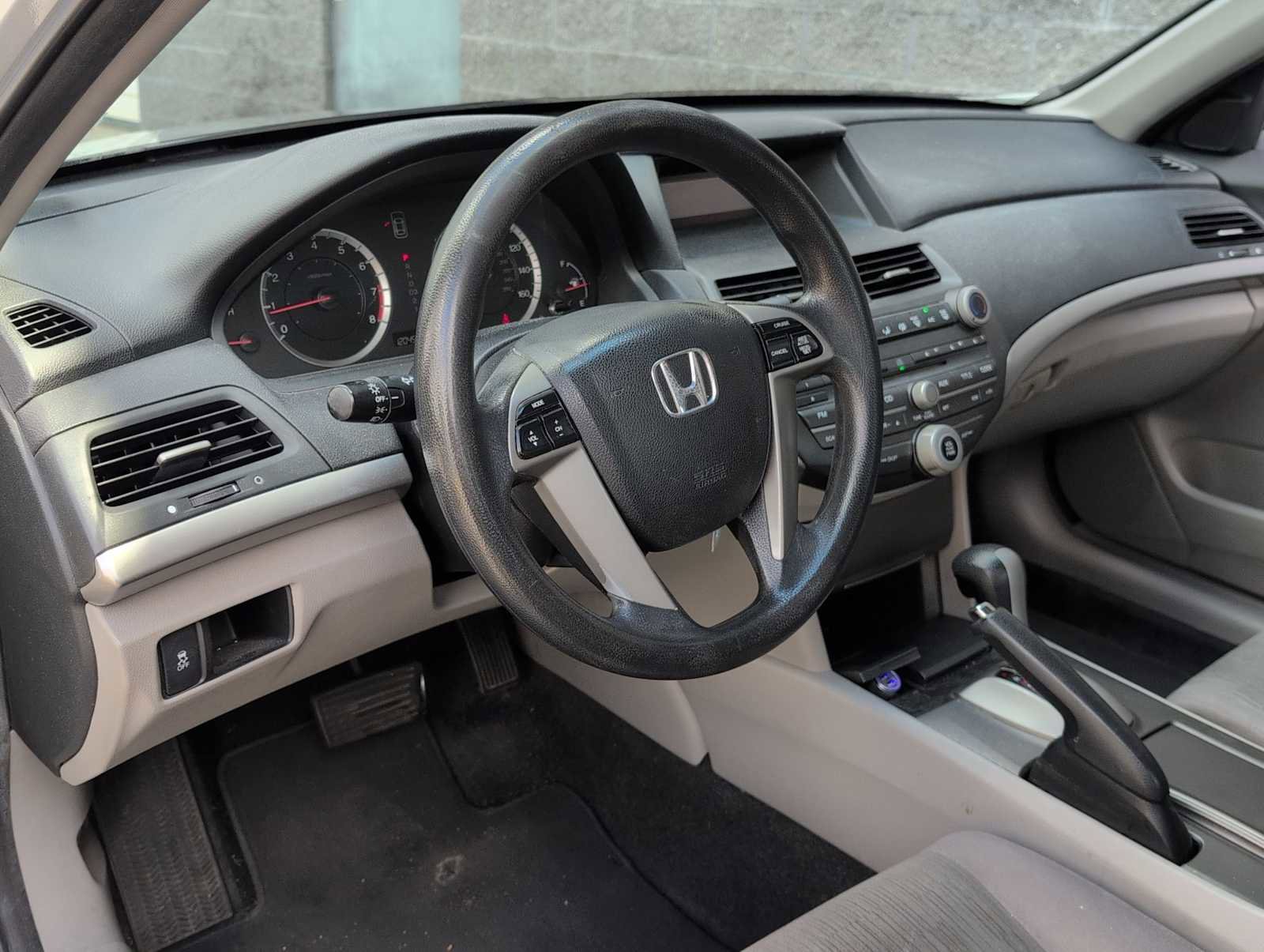 Used 2011 Honda Accord LX image 10