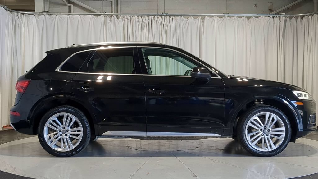 Used 2018 Audi Q5 2.0T Premium Plus w/ Premium Plus Package AWD/4WD image 11