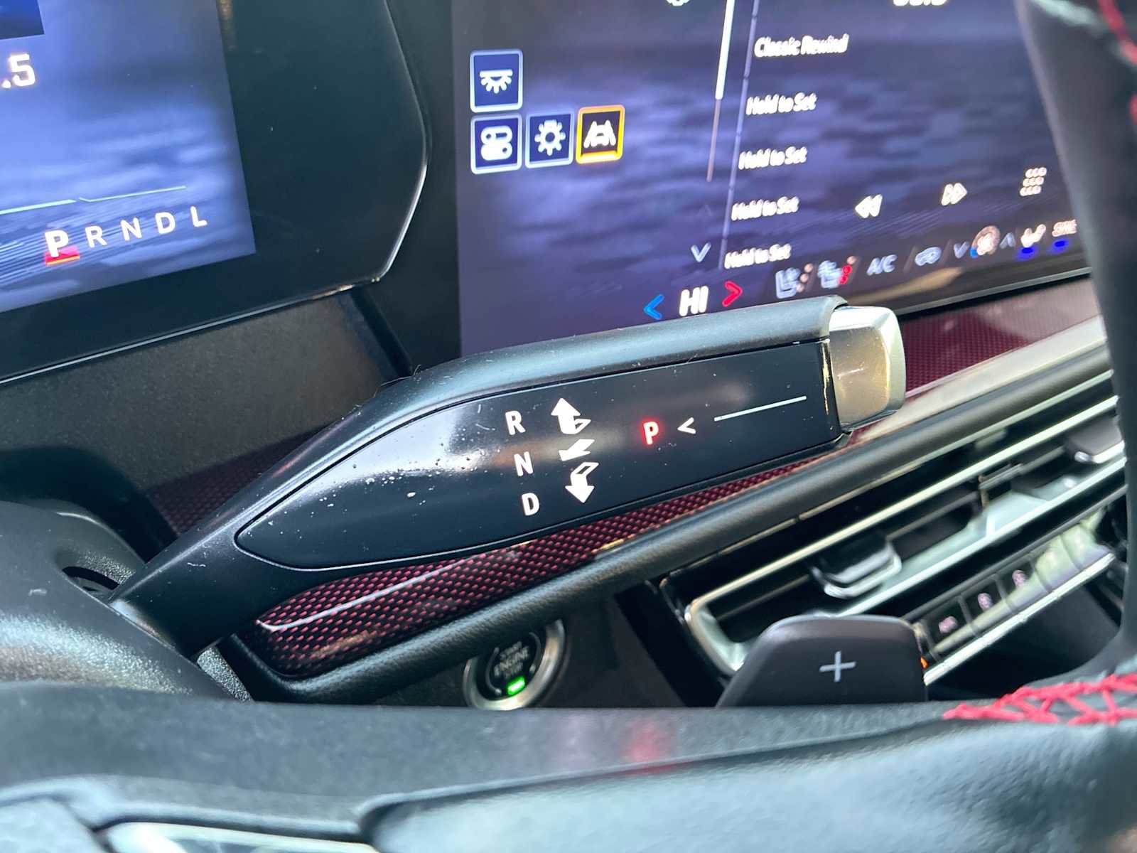 Certified 2024 Chevrolet Traverse RS w/ LPO, Floor Liner Package image 16